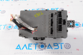 Fuse box under the dashboard Acura MDX 14-16
