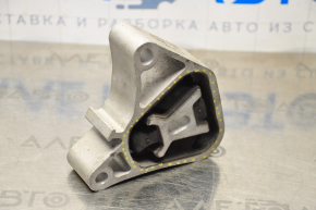 Upper engine mount Infiniti QX30 17-19 silent cracked