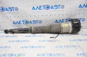 Mercedes W221 rear right air strut boot torn