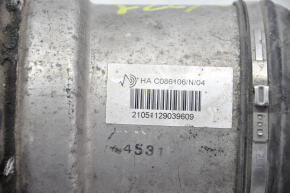 Mercedes W221 rear right air strut boot torn