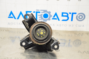 Front engine mount Hyundai Veloster 12-17 1.6 cracked boot