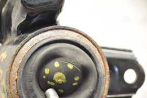 Front engine mount Hyundai Veloster 12-17 1.6 cracked boot