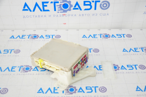 Body Control Module Toyota Prius 30 10-13 with fuse box under the dashboard, broken housing