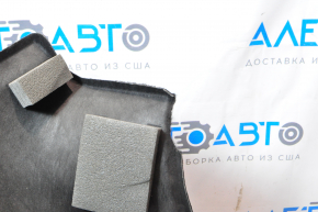 Right arch trim Kia Optima 16-20 is torn, fragments are missing