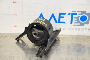 Right engine mount for Jeep Patriot 11-17