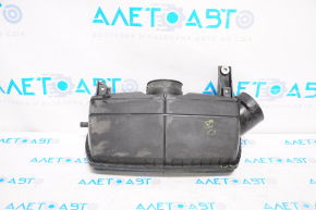 Resonator Subaru b10 Tribeca broken mount, defects along the edge