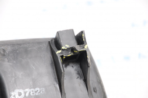 Resonator Subaru b10 Tribeca broken mount, defects along the edge