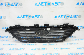 Radiator grill grill Hyundai Sonata 15-17 SE with emblem, pokes on chrome