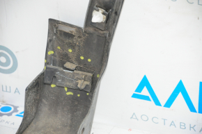 Front left wing arch trim VW Tiguan 09-18 scratches, broken fastener