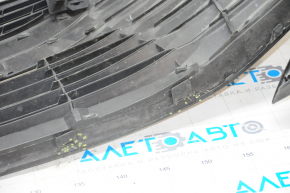 Lower grille front bumper Toyota Camry v70 18-20 L/LE usa without hook without fog lights, broken fastener, scratches