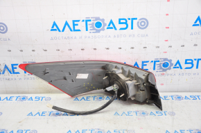 Light outer wing right Toyota Avalon 13-15 broken glass, cracked housing