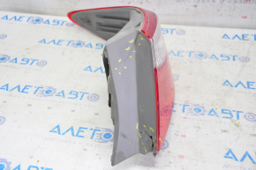 Light outer wing right Toyota Camry v55 15-17 usa cracked housing, broken corner of glass
