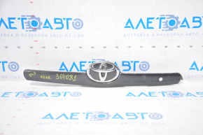 Toyota Camry v40 07-11 trunk lid trim with emblem 2 fasteners broken