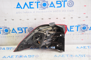Light outer wing right VW Tiguan 18-24 usa broken glass