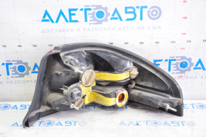Left taillight for a 95-99 Dodge Stratus