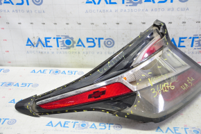 Left headlight Chevrolet Volt 16 - broken glass