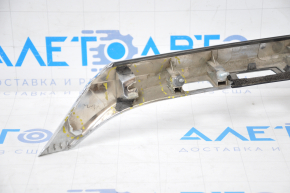 Toyota Avalon trunk lid molding 13-18 cracks, broken fasteners, made