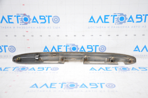 Trunk door molding Lexus RX300 RX330 RX350 RX400h 04-06 broken fastener