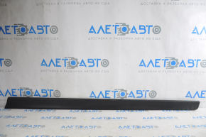 Door trim lower front right Nissan Rogue 14-20 black, scratches