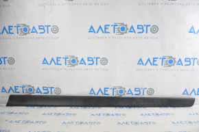 Door trim lower front right Nissan Rogue 14 broken fastener, worn
