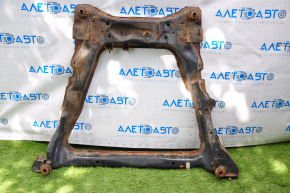 Front subframe Nissan Rogue 14-20 rusty, broken stud, 4 S/B to be replaced