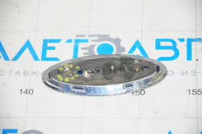 Emblem badge trunk lid Ford Focus mk3 11-18 4d broken crepe
