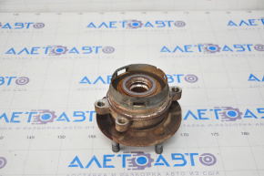 Front left hub Infiniti Q50 14-20 AWD