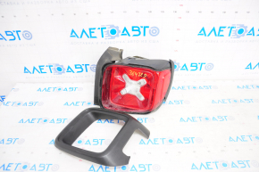 Right lamp Jeep Renegade 15-23 prerest black frame, broken frame