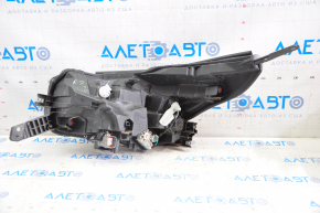 Front right headlight Subaru Outback 20-23 complete LED, water damage