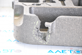 Foam plastic under the tool Fiat 500L 14-19 tears
