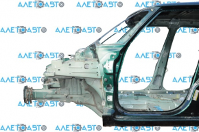 Front left quarter Fiat 500L 14-19 green, on the body