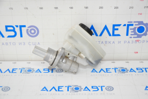 Brake master cylinder with reservoir Infiniti Q50 14-20 2.0T, 3.0T, 3.7 with cover