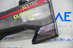 Light inside trunk lid right Subaru Outback 20-21 water damage