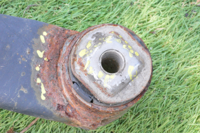 Rear subframe VW Tiguan 09-17 AWD rusty, dented fastener, 2 S\B to be replaced