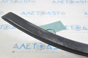 Front right rear wing arch trim Mitsubishi Outlander 14-18 scratches