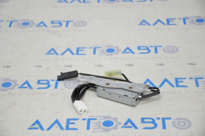 Subaru Outback 20-25 Antenna Booster