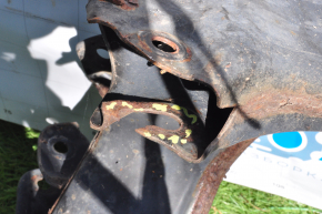 Subaru Outback 15-19 rear subframe rusty, 3 mounts bent