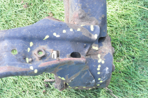 Subaru Outback 15-19 rear subframe rusty, 3 mounts bent