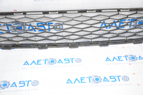 Lower grille front bumper Nissan Rogue 14-16 grille cracks