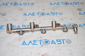 Fuel rail right Chevrolet Camaro 16-21 3.6