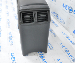 Console center armrest Nissan Rogue 14-17 black scratches