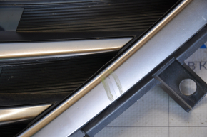 Radiator grill grill Hyundai Sonata 15-17 SE with emblem, bumps on chrome, crack on chrome