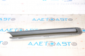Insert in the side grille of the front bumper left VW Jetta 15-18 USA without fog lights, bumpers