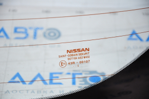 Rear glass of the tailgate Nissan Rogue 14-17