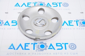 Central cap for Lexus IS200 99-05 disk scratches, broken fasteners