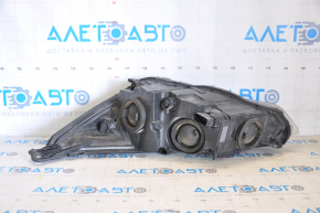 Headlight front right bare Ford Focus mk3 15-18 rest halogen, light, for polishing, sand