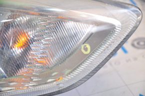 Headlight front right bare Ford Focus mk3 15-18 rest halogen, light, for polishing, sand