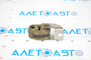 Muffler bracket center right Dodge Challenger 09-23 3.6, 5.7