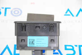 USB Hub, AUX Dodge Challenger 15-16