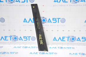 Door trim side front left Lexus CT200h 11-17 broken fastening